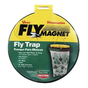 Victor Poison-Free M530 Fly Magnet Disposable Fly Trap